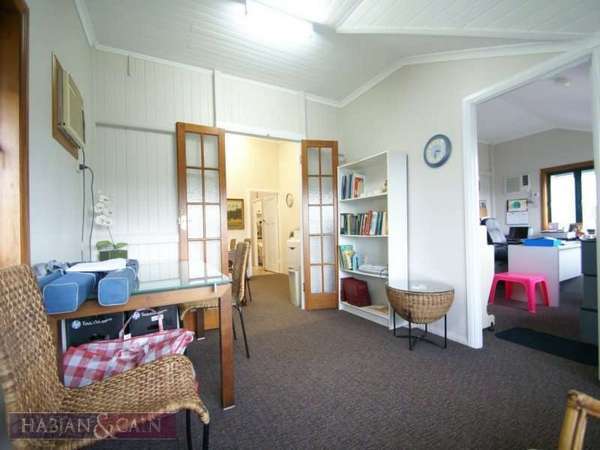 PARRAMATTA PARK QLD, 4870, Parramatta Park - Thumbnail 4