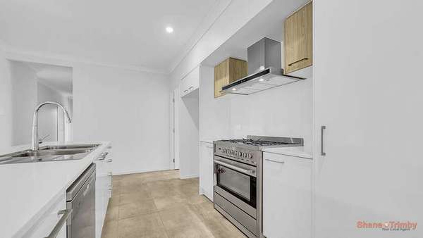 16 Marino Close, Redlynch - Thumbnail 4