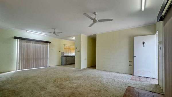 1/6 Deshon Street, Whitfield - Thumbnail 3