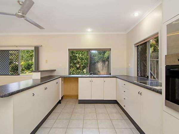 13 Delta View Close, Freshwater - Thumbnail 3
