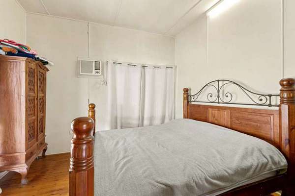 1 & 2/35 Whitman Street, Mirriwinni - Thumbnail 8