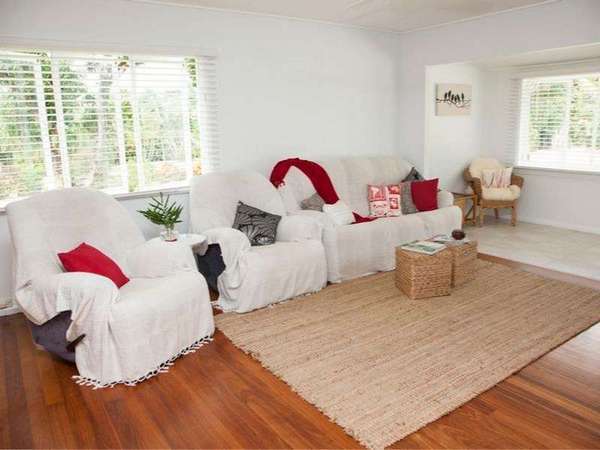 14-16 McMahon Drive, Fishery Falls - Thumbnail 6