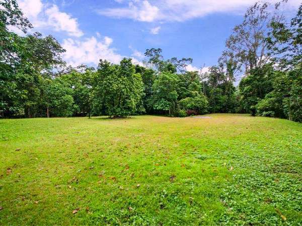 77 Fretwell Road, White Rock - Thumbnail 3