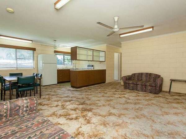 19 Yangoora Street, White Rock - Thumbnail 6