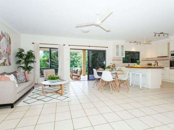 18-20 Prospector Close, Goldsborough - Thumbnail 2