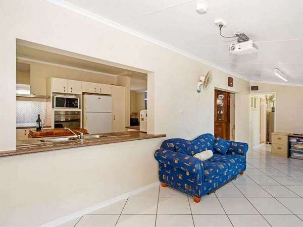 10 Collingwood Close, Gordonvale - Thumbnail 8