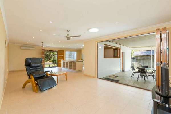 4 Dawson Street, Bramston Beach - Thumbnail 8