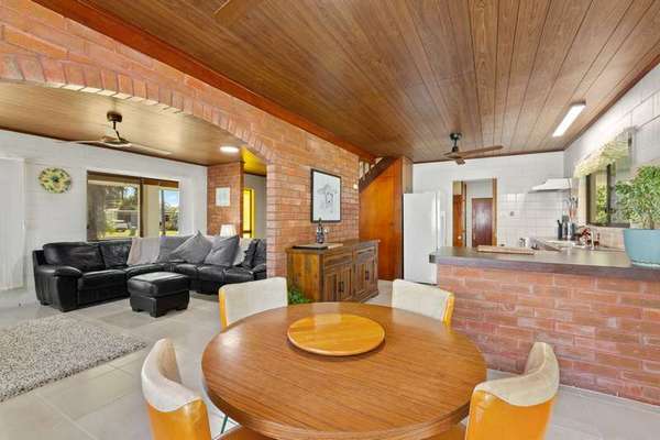 10 Paperbark Street, Bramston Beach - Thumbnail 5