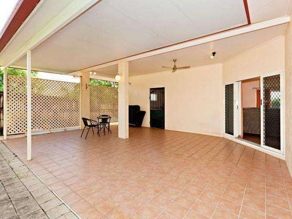 5 Slipper Street, Edmonton - Thumbnail 5