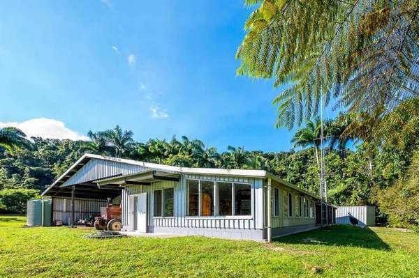 427 Kruckow Road, East Russell - Thumbnail 6
