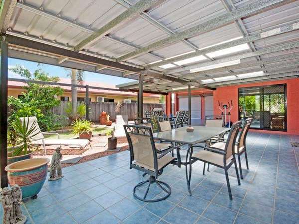 18 Wiseman Road East, Edmonton - Thumbnail 5