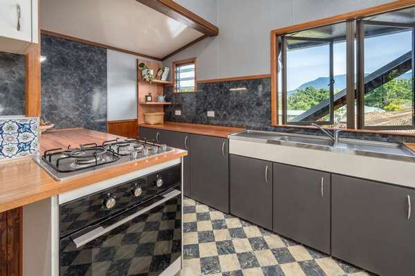 39 Jago Street, Babinda - Thumbnail 8