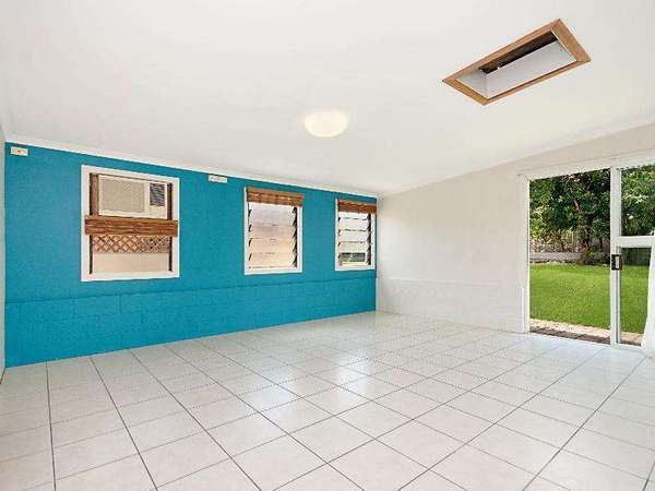 10 Klarwein Close, Gordonvale - Thumbnail 3