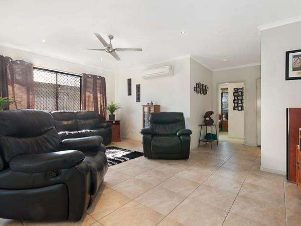 6 Lode Street, Edmonton - Thumbnail 2