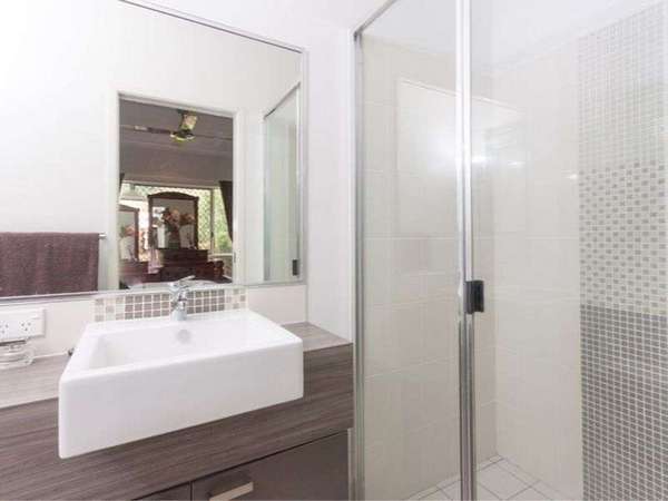 6 Bonner Close, Gordonvale - Thumbnail 8