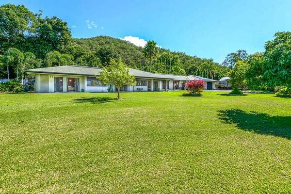 6 Pyramid Close, Gordonvale - Thumbnail 3