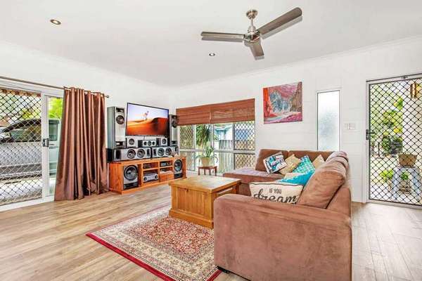 6 Turner Close, Gordonvale - Thumbnail 2