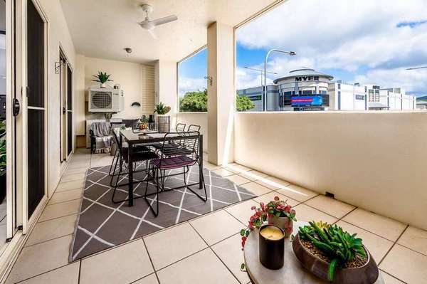 2/79 Spence Street, Cairns City - Thumbnail 3