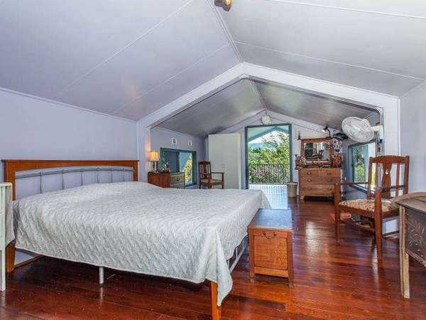 85-87 Windlass Street, Goldsborough - Thumbnail 4