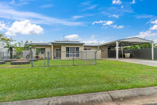24 Bathurst Drive, Bentley Park - Thumbnail 4