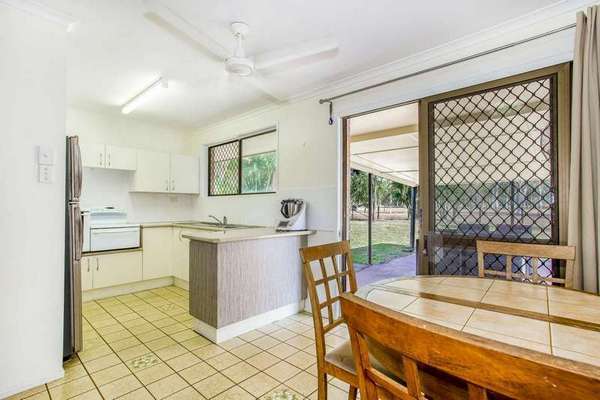 27 Buzacott Street, Gordonvale - Thumbnail 5