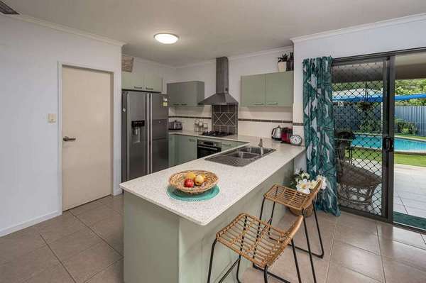 8 Tuppy Place, Edmonton - Thumbnail 3