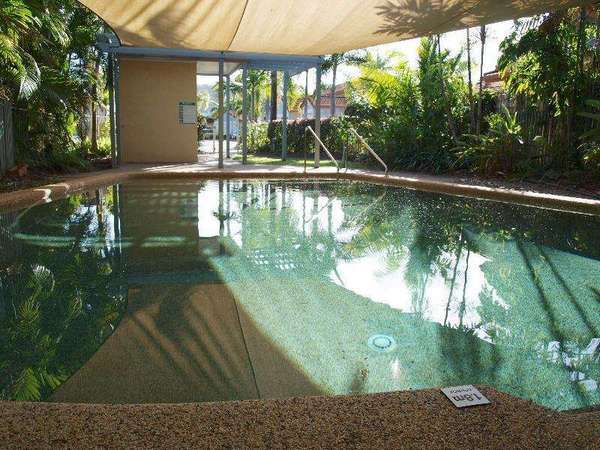 11/2-5 Marella Close, Manoora - Thumbnail 2