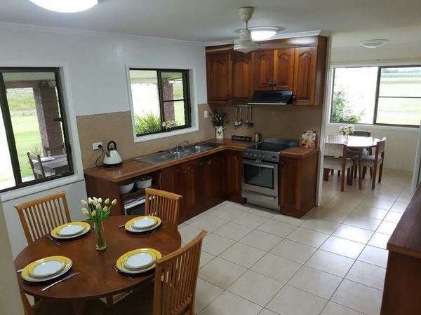 164 Bartle Frere Road, Mirriwinni - Thumbnail 2