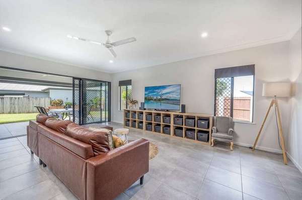 2 Tuni Close, Edmonton - Thumbnail 8