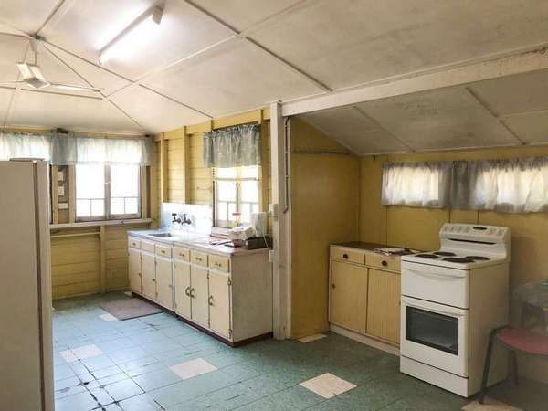 13-15 Baker Street, Gordonvale - Thumbnail 5