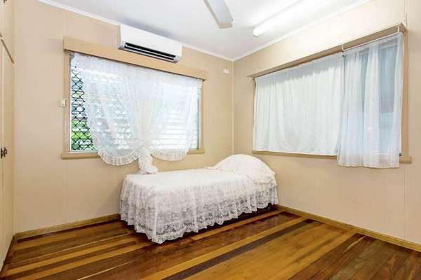 4 Howe Street, Gordonvale - Thumbnail 8