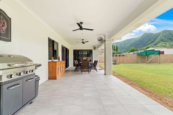 32 Millhouse Close, Edmonton - Thumbnail 4