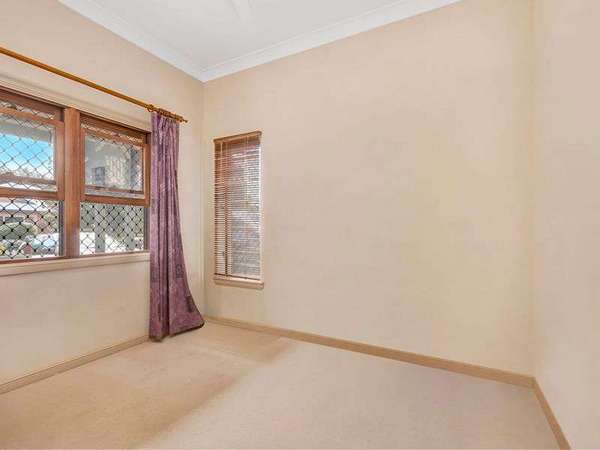 34 Alpinia Terrace, Mount Sheridan - Thumbnail 6