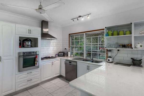 38-40 Jamieson Close, Gordonvale - Thumbnail 3