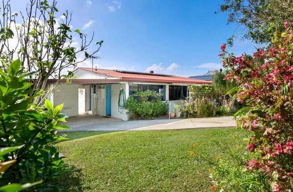 17 Coquette Point Road, Coquette Point - Thumbnail 5