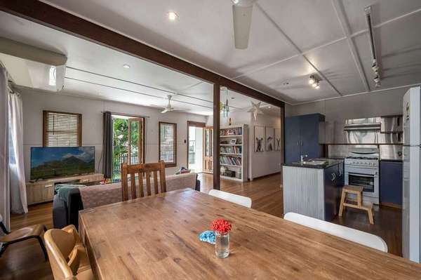 27 Cleland Street, Gordonvale - Thumbnail 5