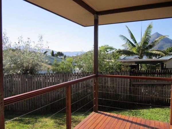 3 Spender Close, Gordonvale - Thumbnail 2