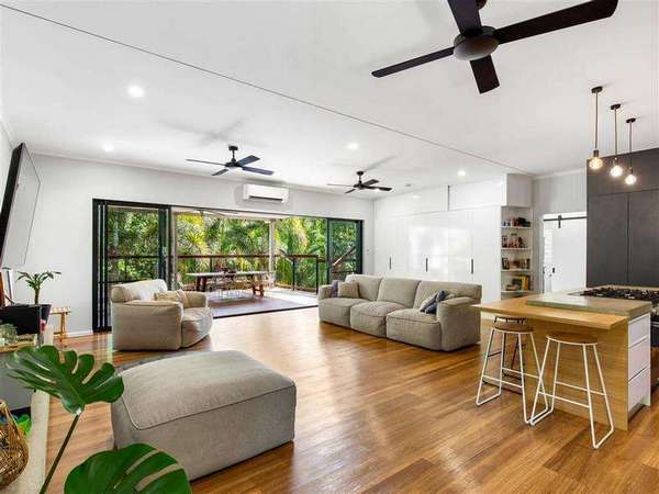 58-60 Windlass Street, Goldsborough - Thumbnail 2