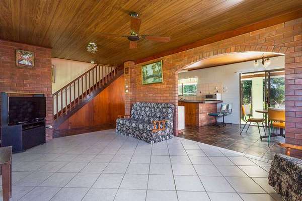 10 Paperbark Street, Bramston Beach - Thumbnail 5