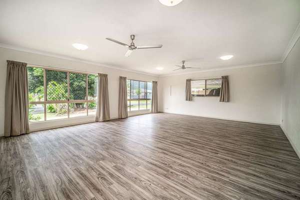 14 Gammie Close, Edmonton - Thumbnail 3