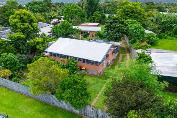 16 Hartill Street, Edmonton - Thumbnail 2