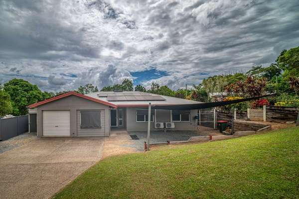 10 Creswell Close, Gordonvale - Thumbnail 2