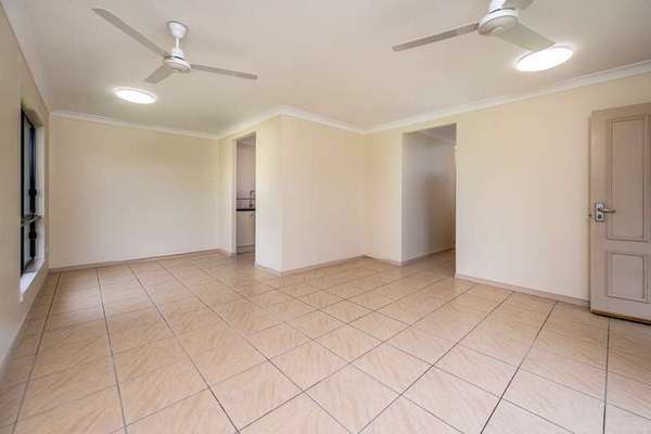 11 Nielsen Street, Aloomba - Thumbnail 3