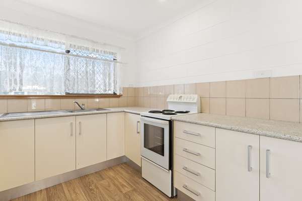 1 and 2/21 Hawkins Street, Gordonvale - Thumbnail 7