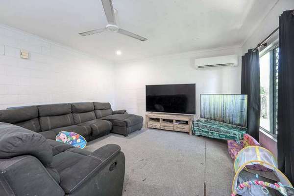 4 Sirens Court, White Rock - Thumbnail 6