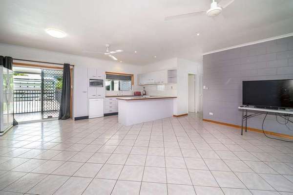 4 Radford Close, Gordonvale - Thumbnail 5
