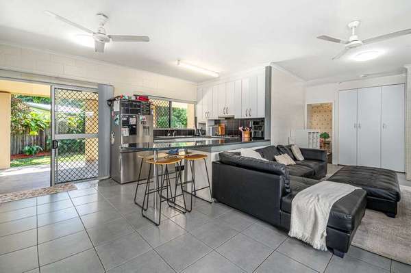 14 Klarwein Close, Gordonvale - Thumbnail 7