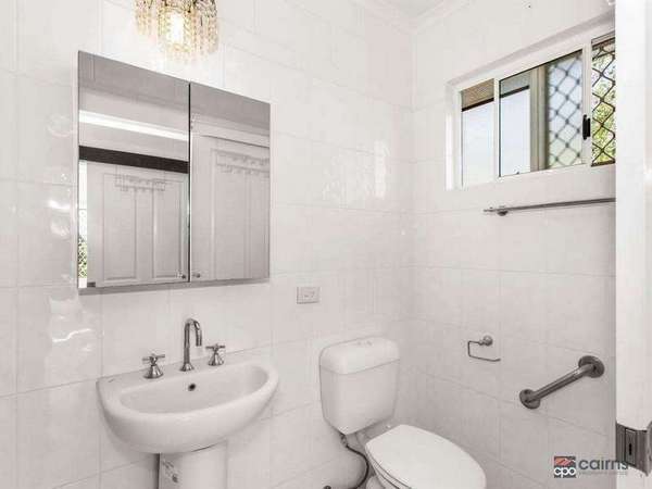 15 Dall'Alba Close, Gordonvale - Thumbnail 8