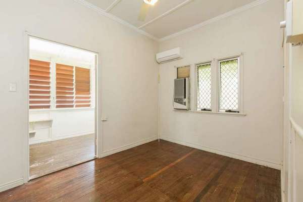 13 Greenwood Street, Gordonvale - Thumbnail 4
