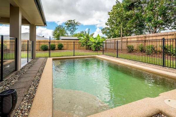 27 Ormond Close, Gordonvale - Thumbnail 2